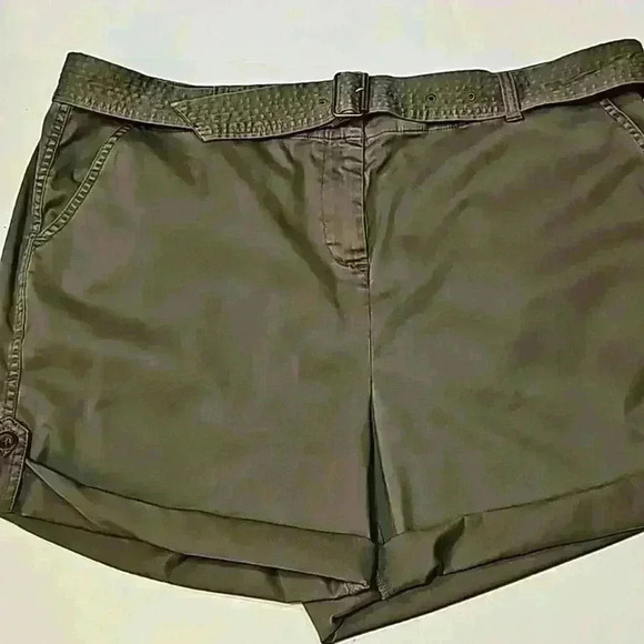 Charter Club womens high rise shorts sz 16W green belted stretch Cuffed … - Picture 1 of 14